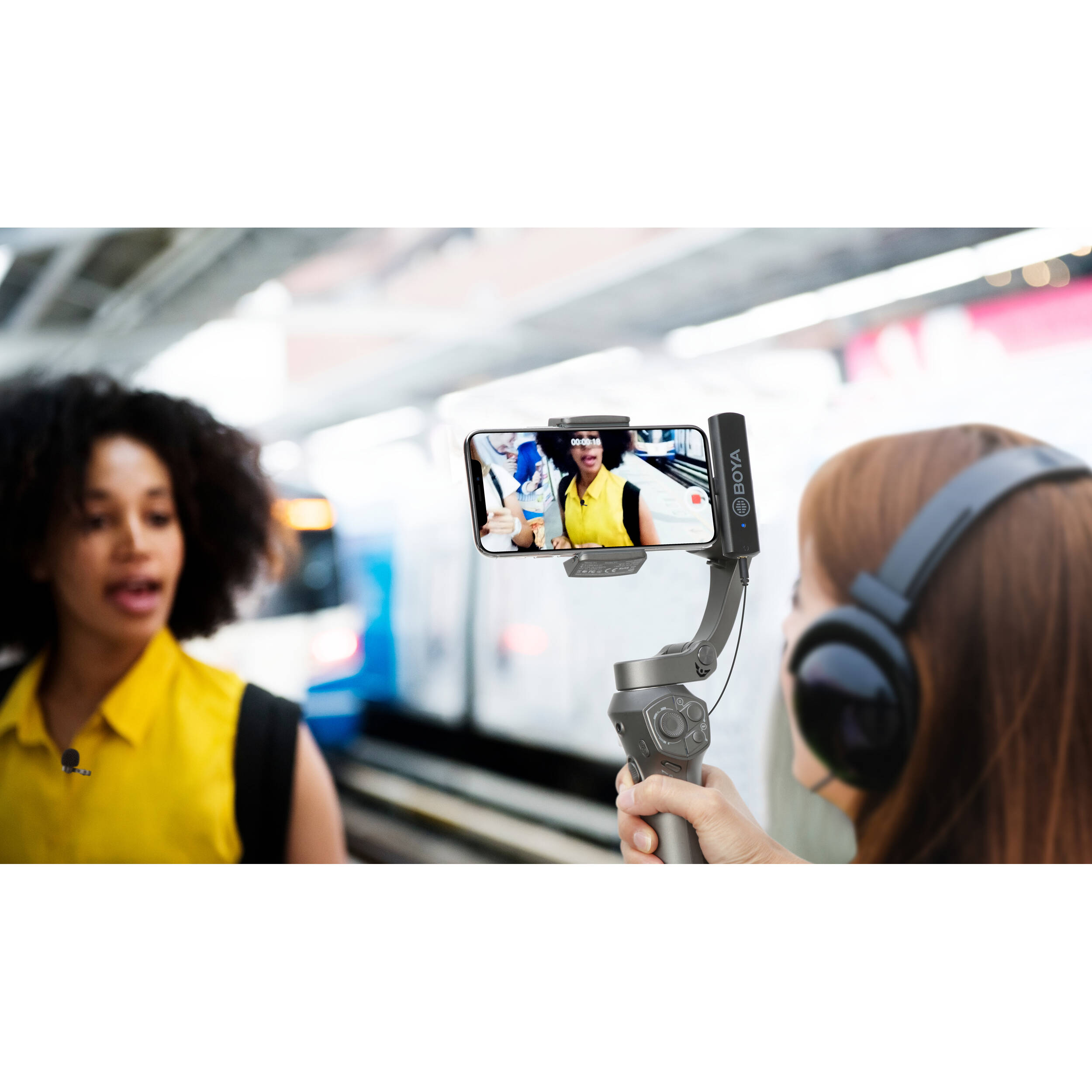 BOYA BY-WM4 PRO-K3 Digital Wireless Omni Lavalier Microphone System for Lightning iOS Devices (2.4 GHz)