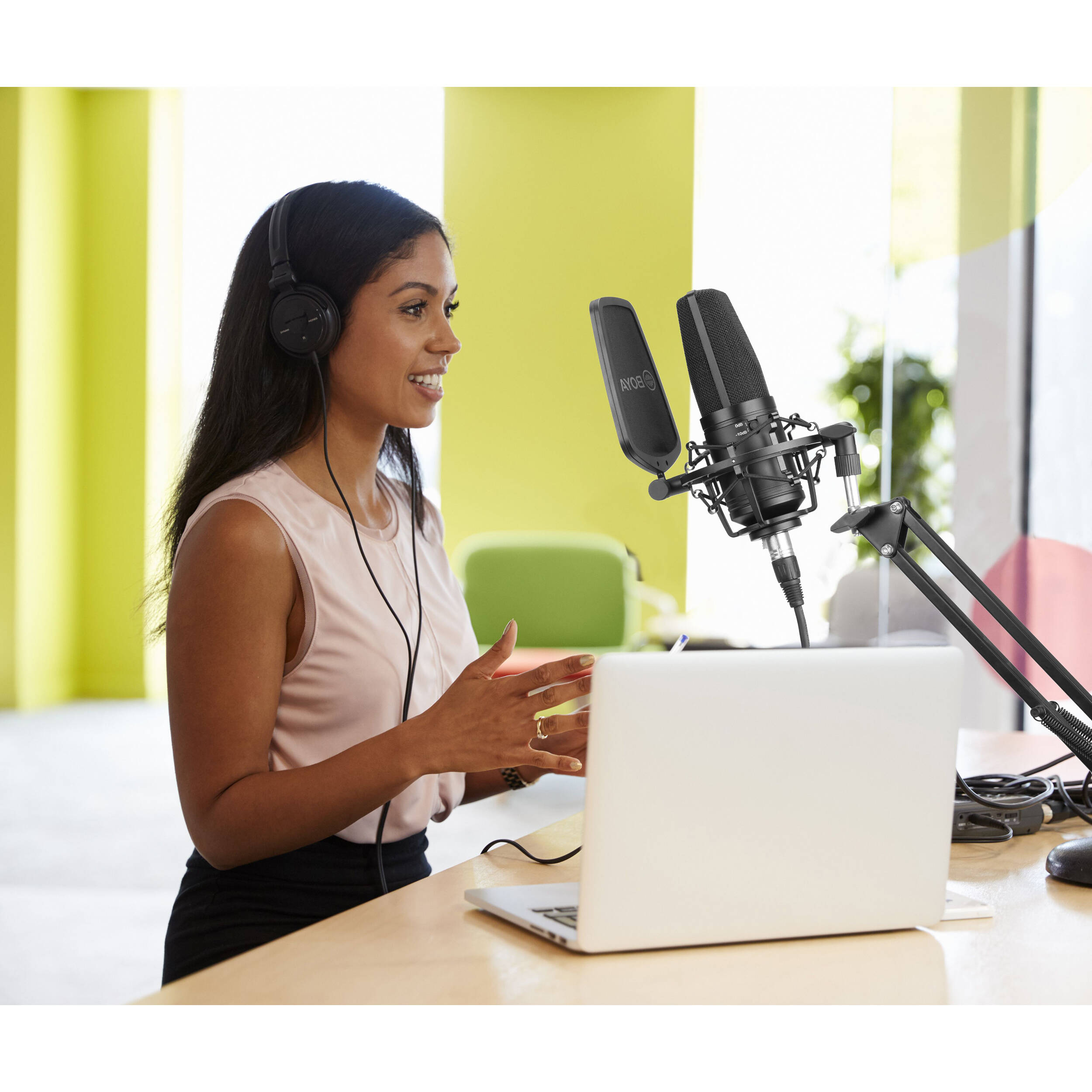 BOYA BY-M1000 Large-Diaphram Multi-Pattern Condenser Studio Microphone