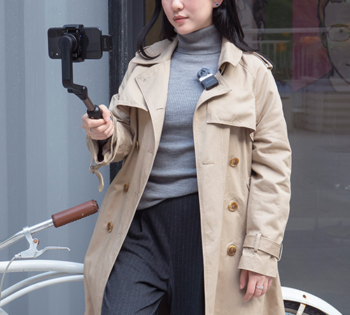 BY-M1LV-D 2.4GHz Wireless Microphone