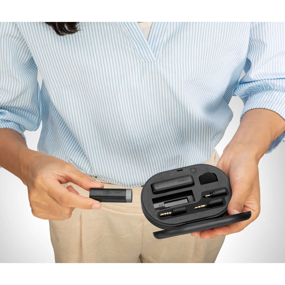 BOYA BY-WM3D Digital True-Wireless Microphone System for iOS Devices, Cameras, Smartphones (2.4 GHz)