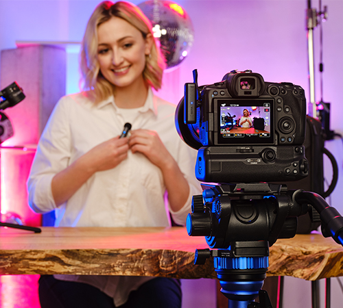 BY-WM3U 2.4GHz Wireless Microphone