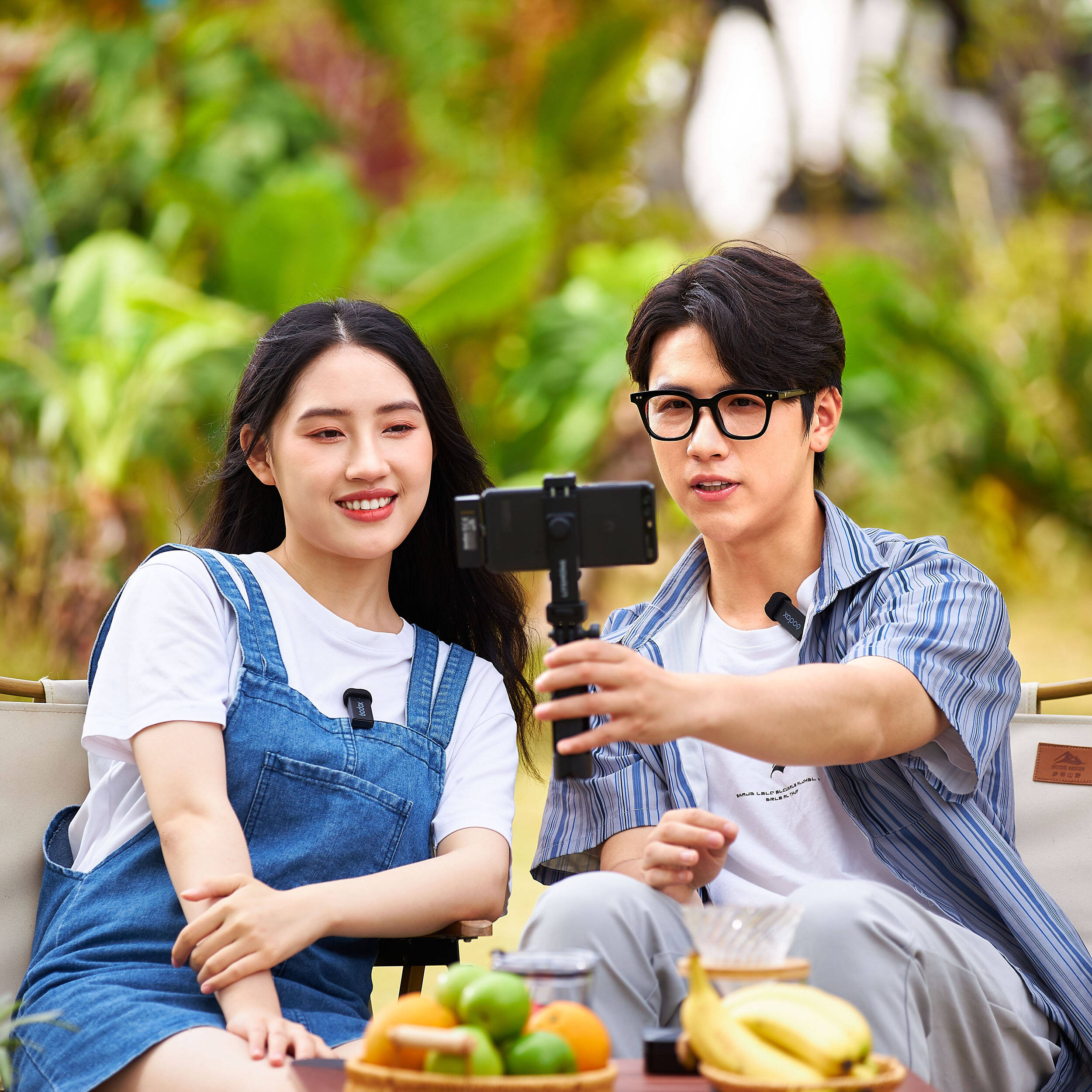 Godox MoveLink Mini UC 2-Person Wireless Microphone System for Cameras & Mobile Devices (2.4 GHz, Classic Black)